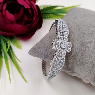 Adorable American Diamond Bracelet 